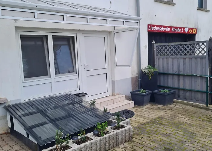 Zur Sonnenblume アパート Beyernaumburg